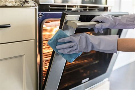 How to Clean Glass in Oven Door: A Comprehensive Guide and the Curious Case of Kitchen Mysteries